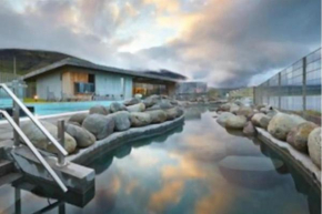 Traditional Cottage with Jacuzzi and Lake View Laugarvatn, Árnessýsla
